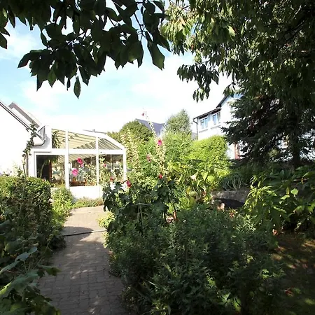 Ferienwohnung Unter Reet Ostseebad Goehren Appartamento